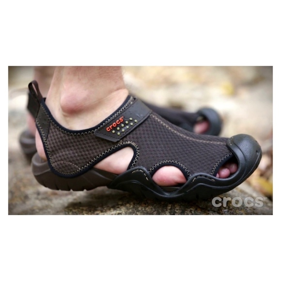 trail crocs
